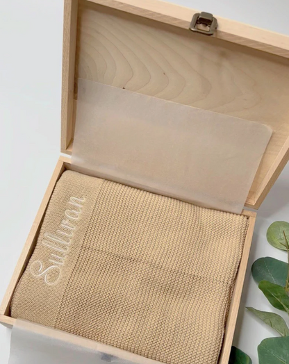 Personalised Organic Cotton Knitted Blanket in Wooden Keepsake Box - Luxury Newborn Gift